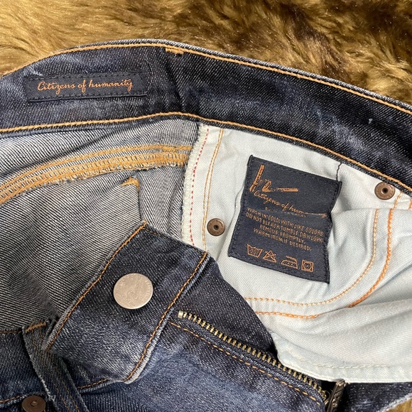 CITIZEN OF HUMANITY - Picture 4 of 6